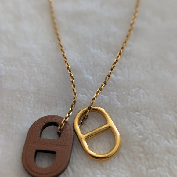 Hermes Gold and Brown Necklace with Modern Pendant - Picture 4 of 5